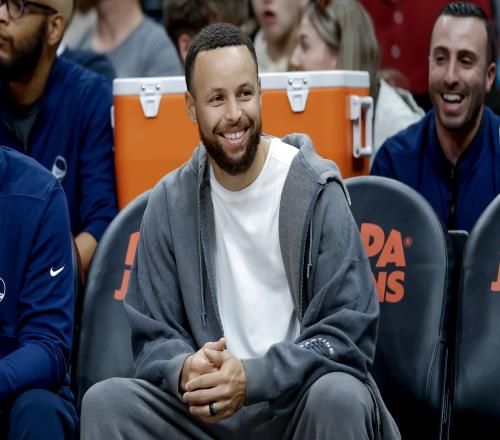 国足夜战风,激情满满,不容错过,广州赛马会,广州赛马,赛马活动,马术赛事